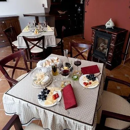 게스트하우스 Maura 3*