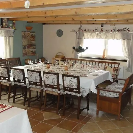 Maura 게스트하우스